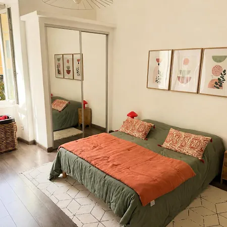 Cours Napoléon Appartement *