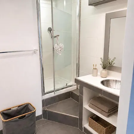 Appartement Cours Napoléon Ajaccio (Corsica)